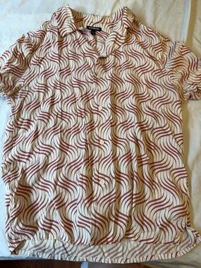Express Cream and Burgundy Wave-Print Casual Button Down Shirt